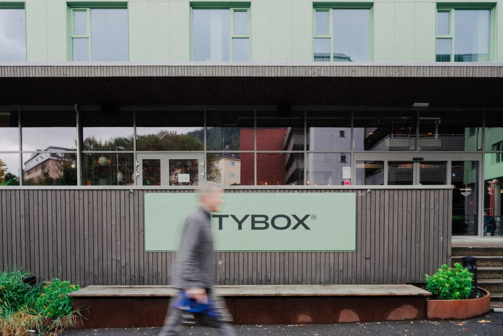 Picture of facade of Citybox Danmarksplass, a hotel just outside Bergen city center